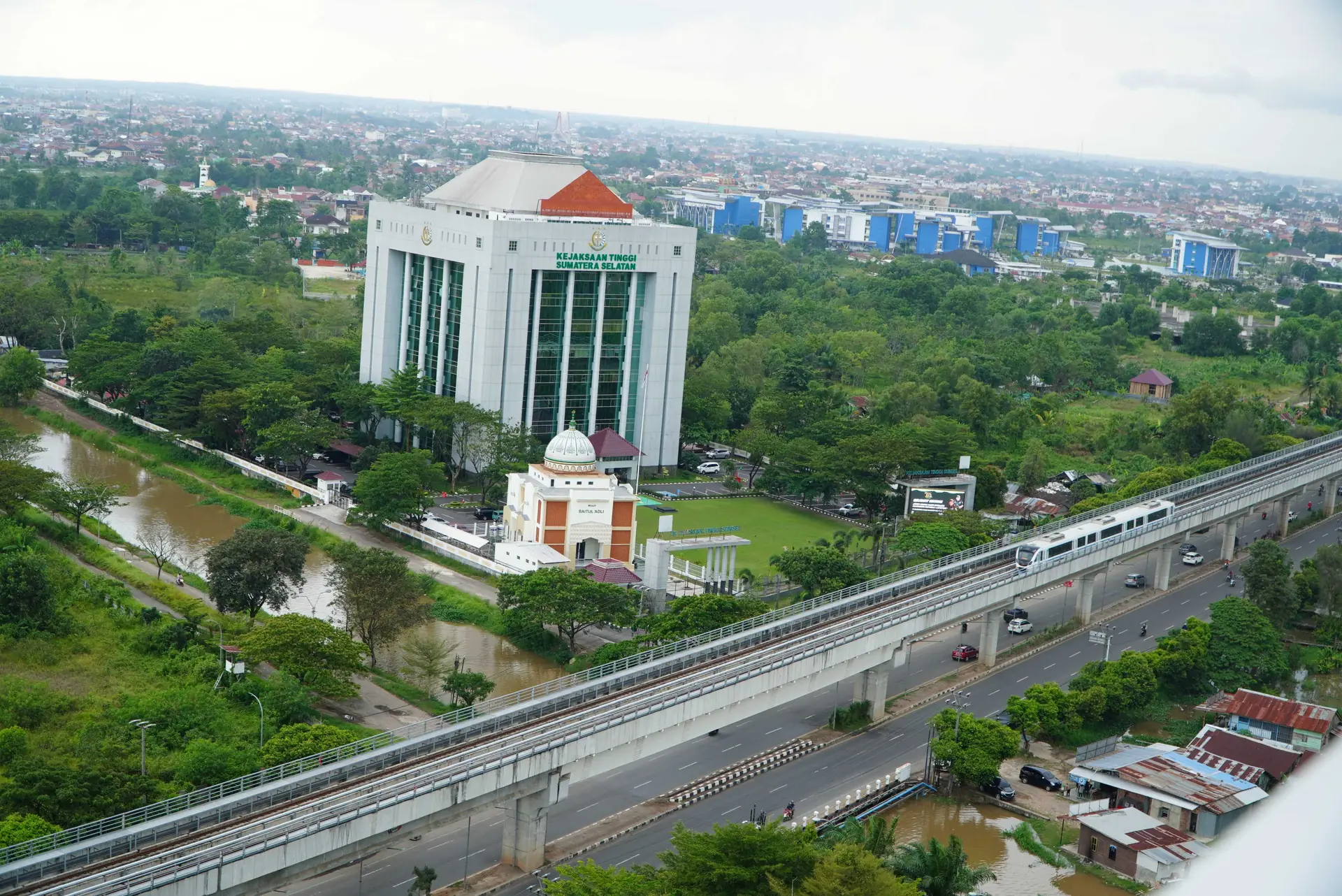 Gedung Kejaksaan Tinggi Sumatera Selatan di Jakabaring, Palembang. Dokumentasi SILADOKKUM Kejaksaan RI.